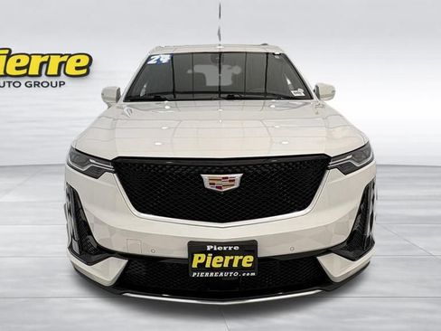 Used 2024 Cadillac XT6 Sport w/ Technology Package AWD/4WD image 10