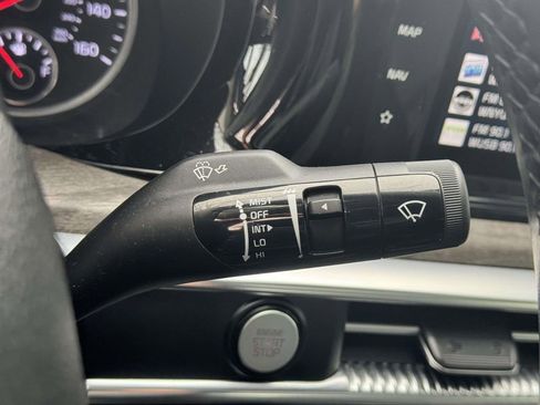 Used 2023 Kia K5 EX image 23