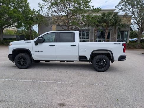 New 2026 Chevrolet Silverado 2500 LT w/ Trail Boss Package AWD/4WD image 5