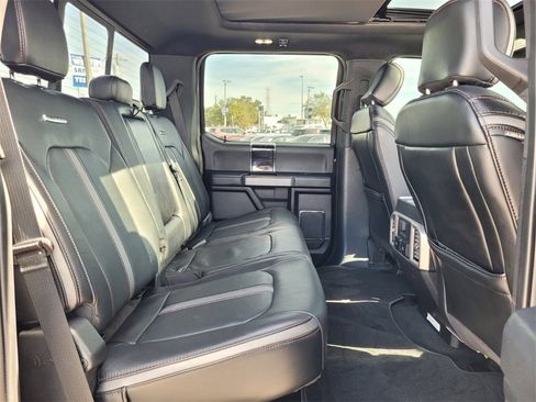 Used 2020 Ford F250 Platinum w/ FX4 Off-Road Package image 19