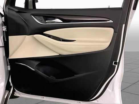 Certified 2023 Buick Enclave Essence w/ Experience Buick Package FWD image 21