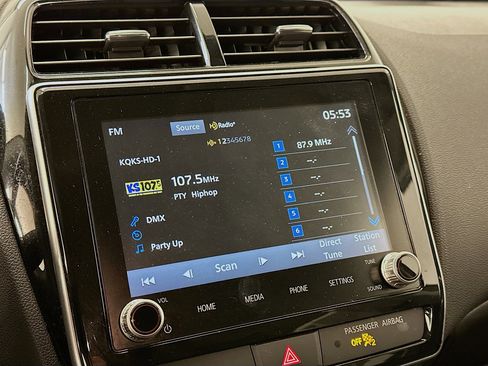 Used 2025 Mitsubishi Outlander Sport SE image 21