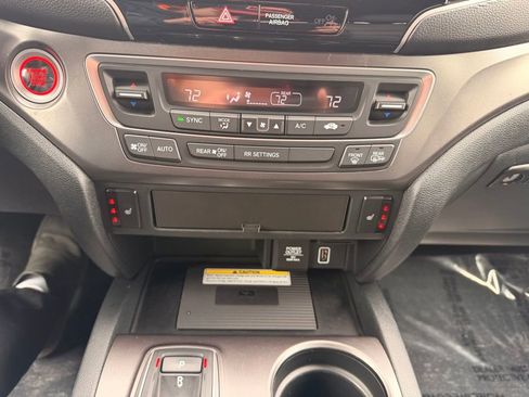 Used 2023 Honda Passport EX-L image 25