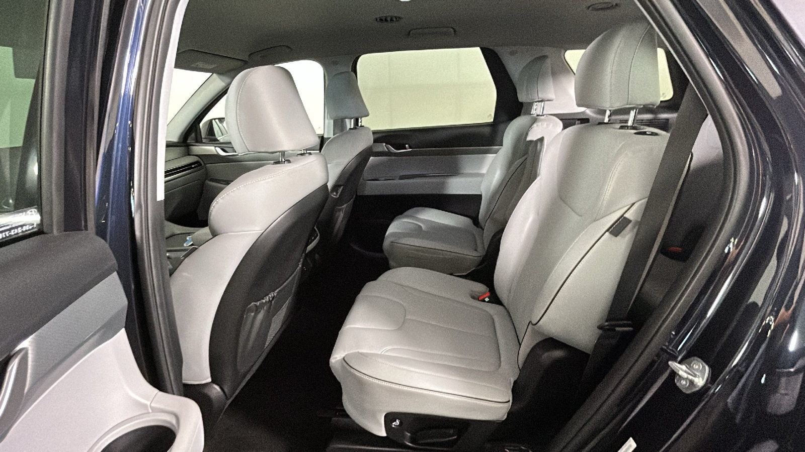 Used 2025 Hyundai Palisade SEL AWD/4WD image 30