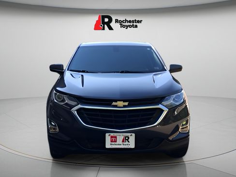 Used 2018 Chevrolet Equinox LT AWD/4WD image 2