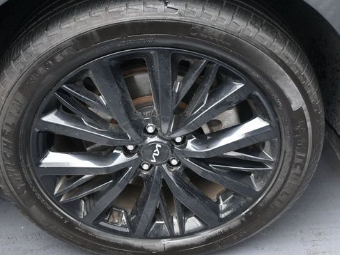 Used 2022 Kia Telluride SX image 38