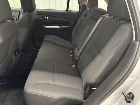 Used 2014 Ford Edge SE w/ Equipment Group 101A image 8