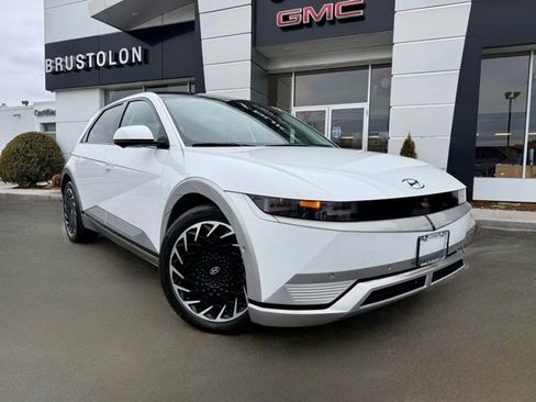 Used 2023 Hyundai Ioniq 5 Limited image 2