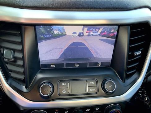 Used 2023 GMC Acadia SLT w/ Preferred Package AWD/4WD image 21
