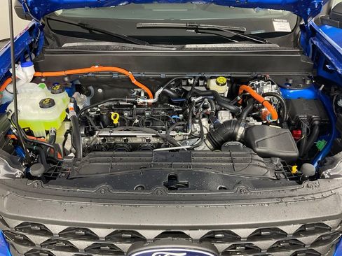 New 2026 Ford Maverick XL FWD image 9