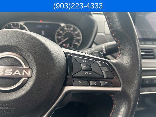 Used 2024 Nissan Altima 2.5 SR FWD image 19