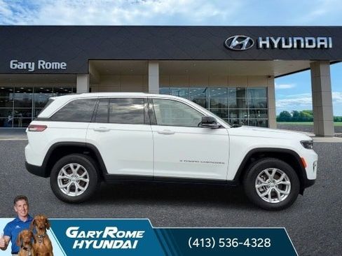 Used 2023 Jeep Grand Cherokee Limited AWD/4WD image 9