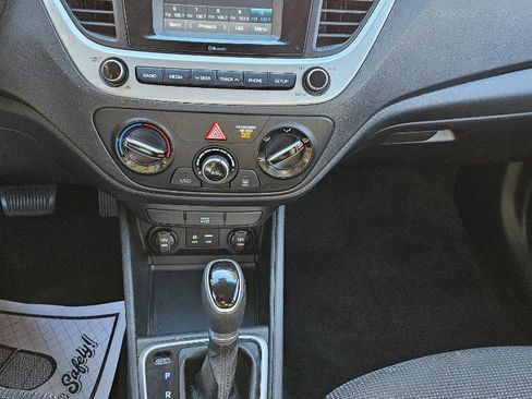 Used 2020 Hyundai Accent SE image 15