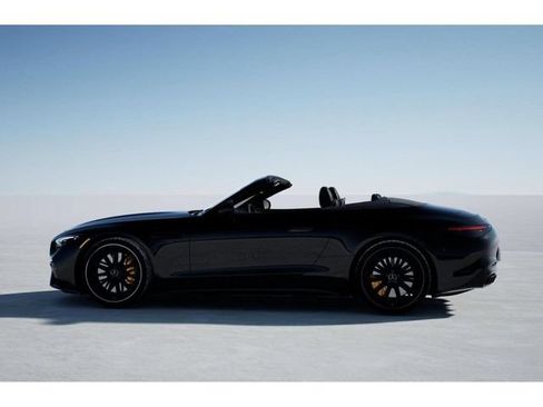 New 2026 Mercedes-Benz SL 63 AMG S e Performance 4MATIC image 33