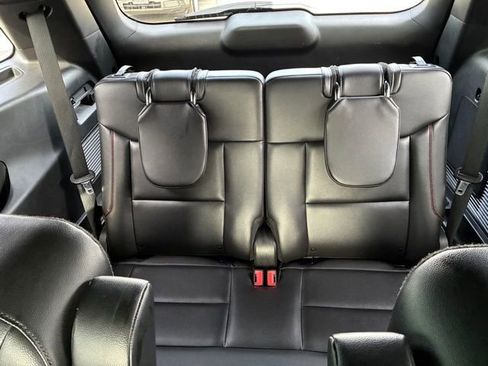 Certified 2024 Ford Explorer ST-Line w/ Class IV Trailer Tow Package image 16