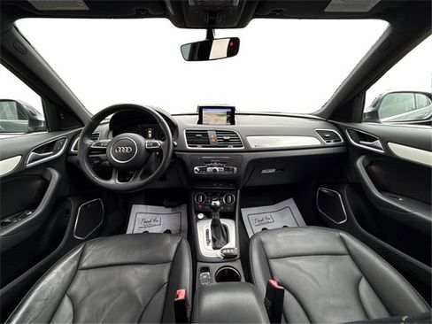 Used 2018 Audi Q3 2.0T Premium Plus w/ Premium Plus Package image 31