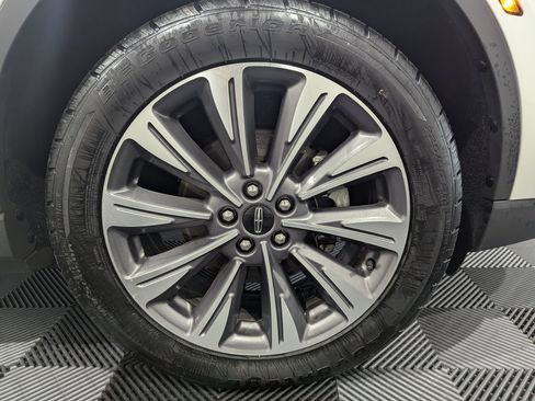 Used 2021 Lincoln Corsair Reserve w/ Elements Package AWD/4WD image 6