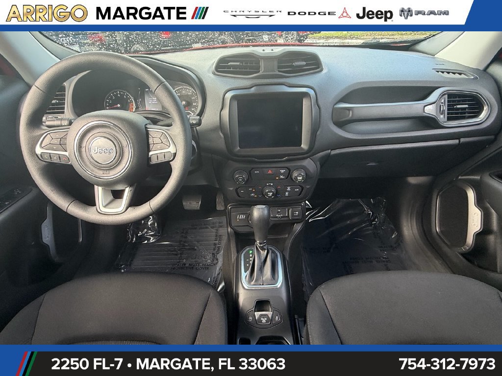 Certified 2023 Jeep Renegade Latitude AWD/4WD image 13