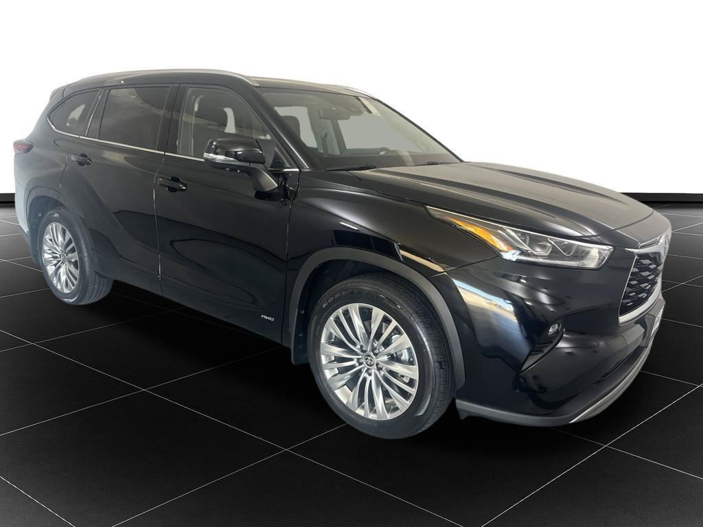 Used 2026 Toyota Highlander Platinum AWD/4WD image 7
