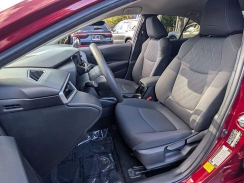 Used 2022 Toyota Corolla LE image 13