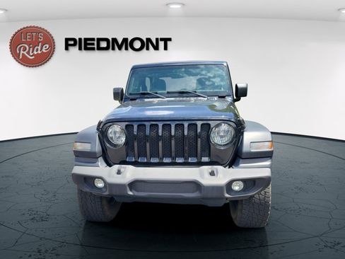 Used 2018 Jeep Wrangler Sport AWD/4WD image 2