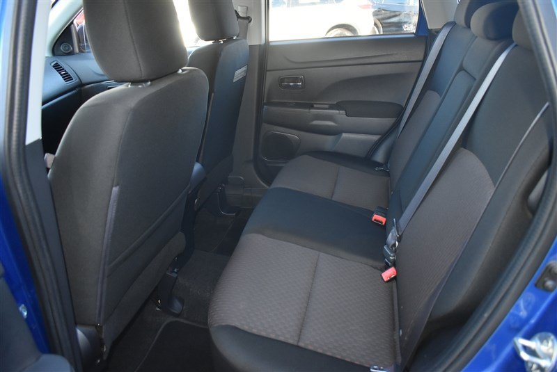 Used 2017 Mitsubishi Outlander Sport SE AWD/4WD image 19