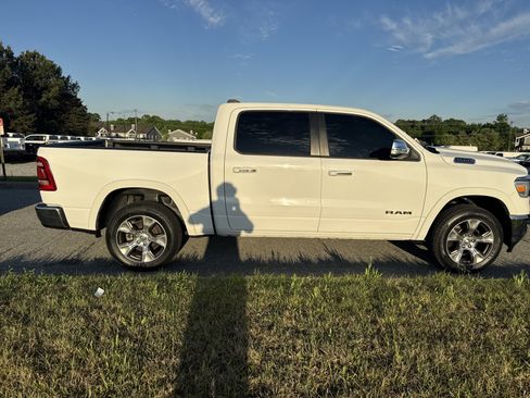 Used 2022 RAM 1500 Laramie image 11