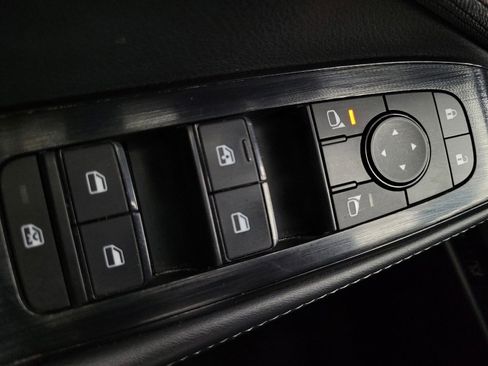 Used 2023 Nissan Rogue SV AWD/4WD image 27