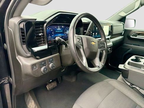 Certified 2022 Chevrolet Silverado 1500 LT image 9