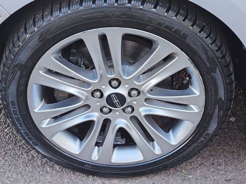 Used 2014 Lincoln MKZ Base w/ Equipment Group 101A Select image 10