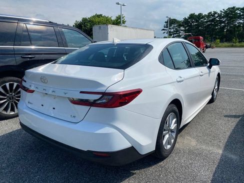 Used 2026 Toyota Camry LE FWD image 7