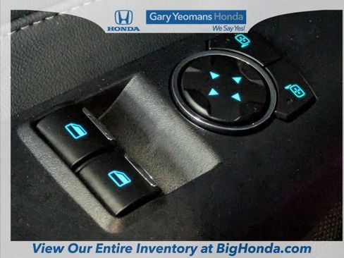 Used 2024 Ford Mustang Premium image 23