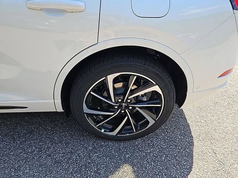 New 2024 Lincoln Corsair Grand Touring w/ Equipment Group 302A image 10