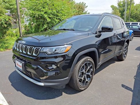 New 2026 Jeep Compass Limited AWD/4WD image 2