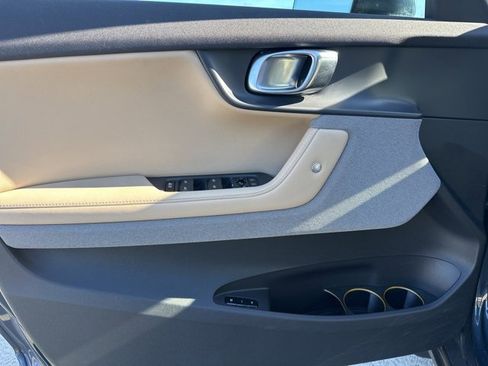 Used 2022 Polestar Polestar 2 w/ Performance Package image 14