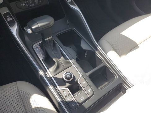 Used 2025 Kia Sorento EX image 29