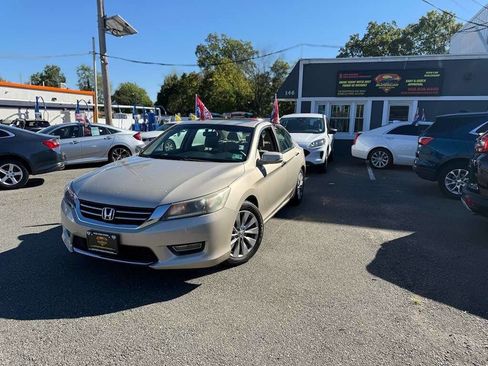 Used 2013 Honda Accord EX image 3