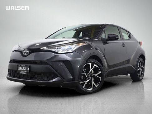 Used 2021 Toyota C-HR XLE image 1