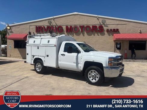 Used 2015 Chevrolet Silverado 3500 W/T image 1