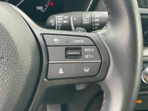 Used 2025 Honda CR-V Sport image 12