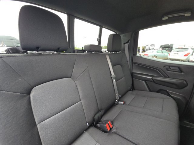 Used 2026 Chevrolet Colorado W/T w/ WT Convenience Package II AWD/4WD image 13