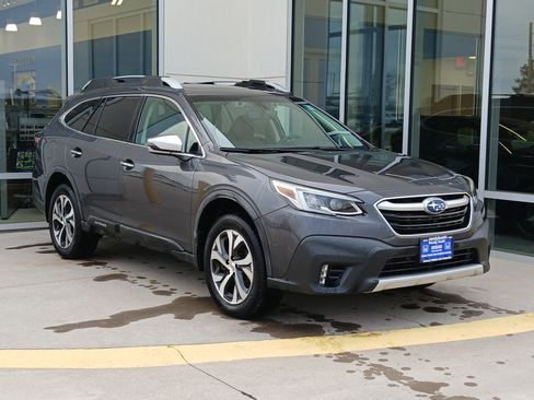 Used 2020 Subaru Outback Touring XT image 4