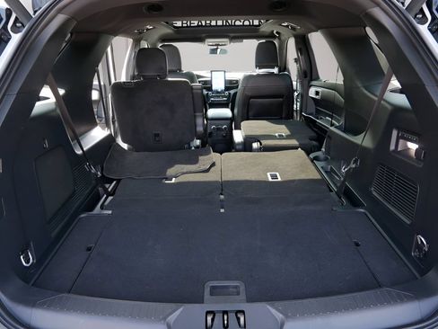 Used 2023 Ford Explorer ST w/ Equipment Group 401A AWD/4WD image 12