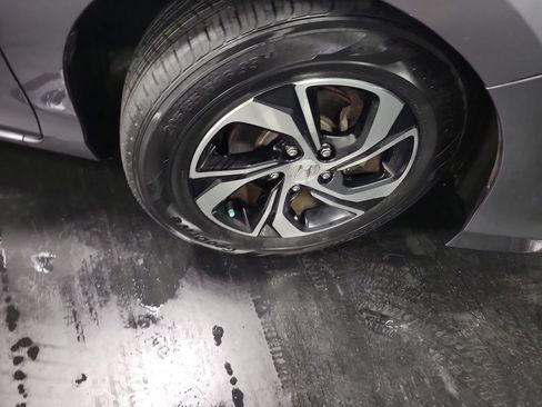 Used 2016 Honda Accord LX image 11