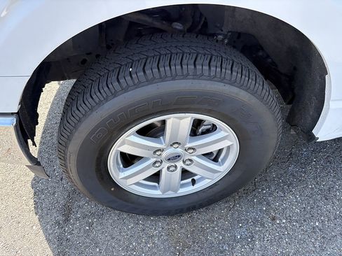 Used 2022 Ford F150 XLT AWD/4WD image 9
