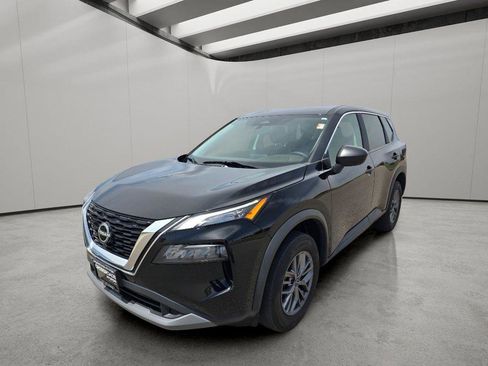 Used 2023 Nissan Rogue S AWD/4WD image 1