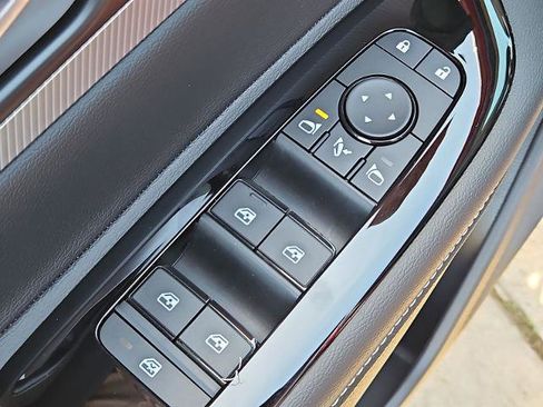 Certified 2026 Nissan Murano Platinum w/ Cargo Package AWD/4WD image 24
