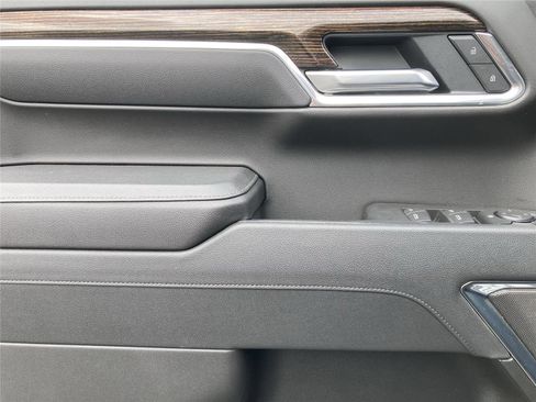 New 2026 GMC Sierra 1500 Elevation image 14