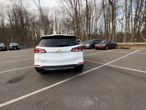 Used 2022 Chevrolet Equinox LT image 7