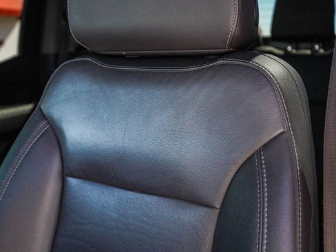 Used 2021 Chevrolet Silverado 1500 LT Trail Boss w/ Convenience Package II image 25